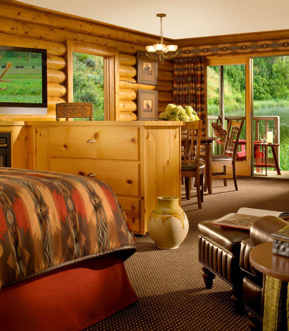 Cabin-room-with-fireplace Cabin-room-with-fireplace